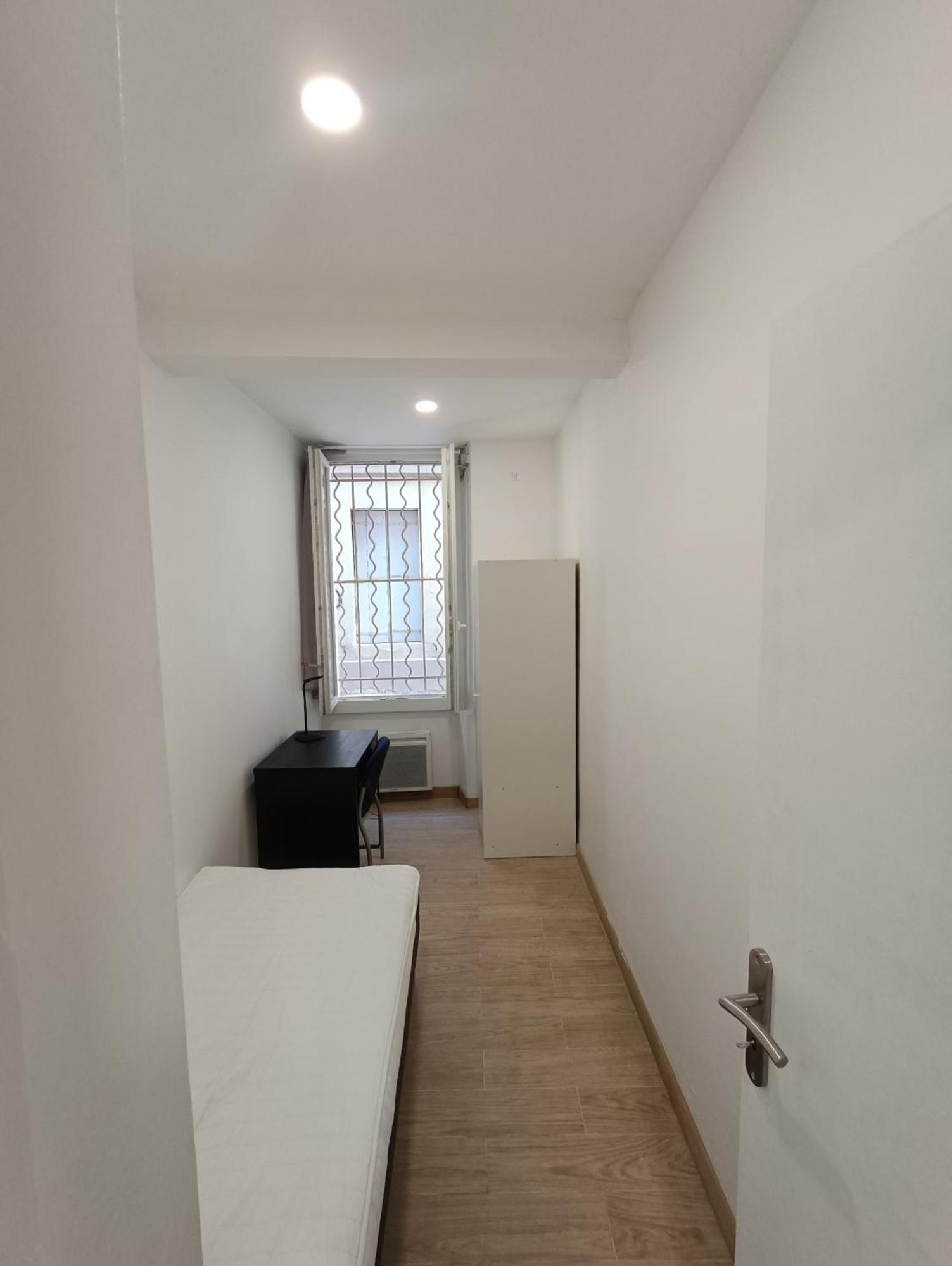T3 Renove Avec Cour, Intra Muros Avignon Ngoại thất bức ảnh