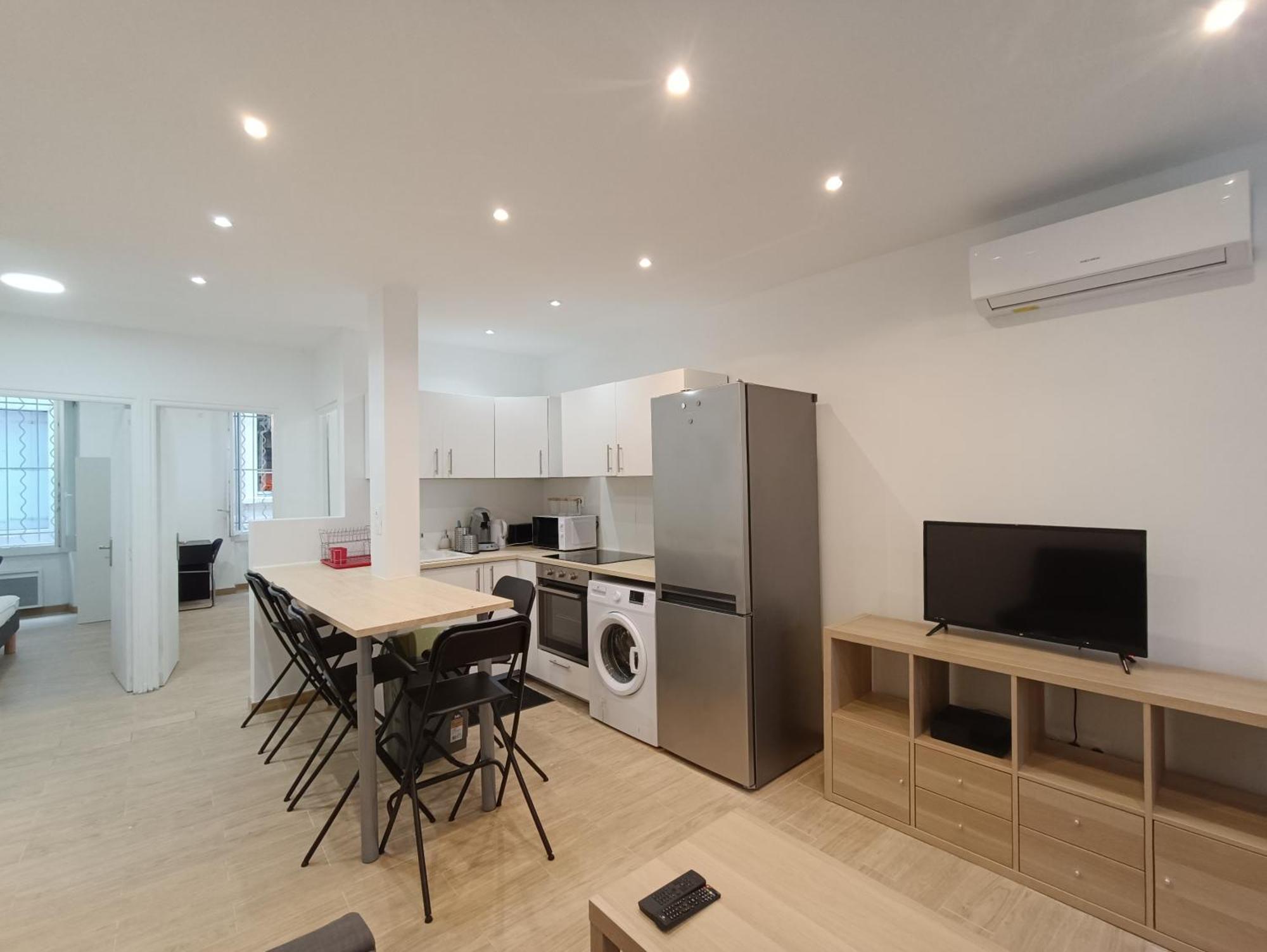 T3 Renove Avec Cour, Intra Muros Avignon Ngoại thất bức ảnh